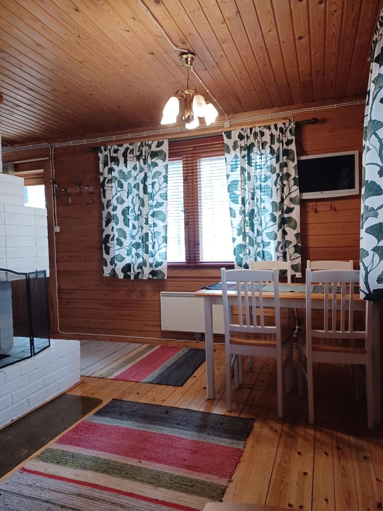 Accommodation And Fishing Vonkale Äänekoski Δωμάτιο φωτογραφία